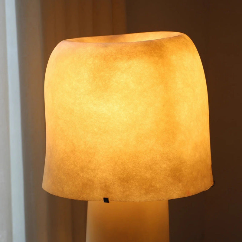 Wabi-sabi medieval style floor lamp, bedside bedside high-end translucent fiberglass light luxury atmosphere ornaments