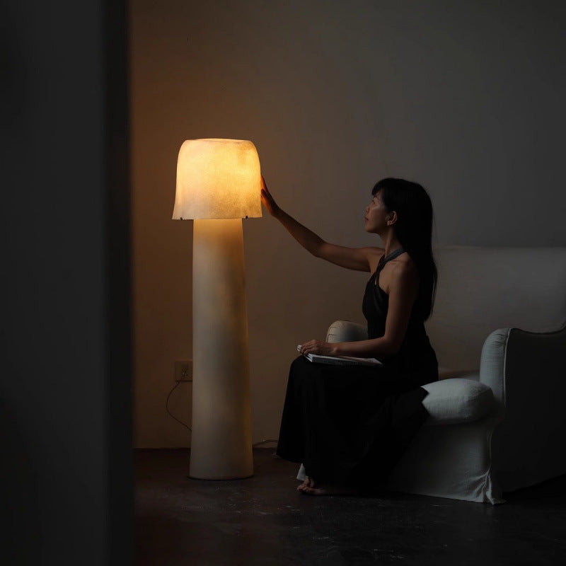 Wabi-sabi medieval style floor lamp, bedside bedside high-end translucent fiberglass light luxury atmosphere ornaments