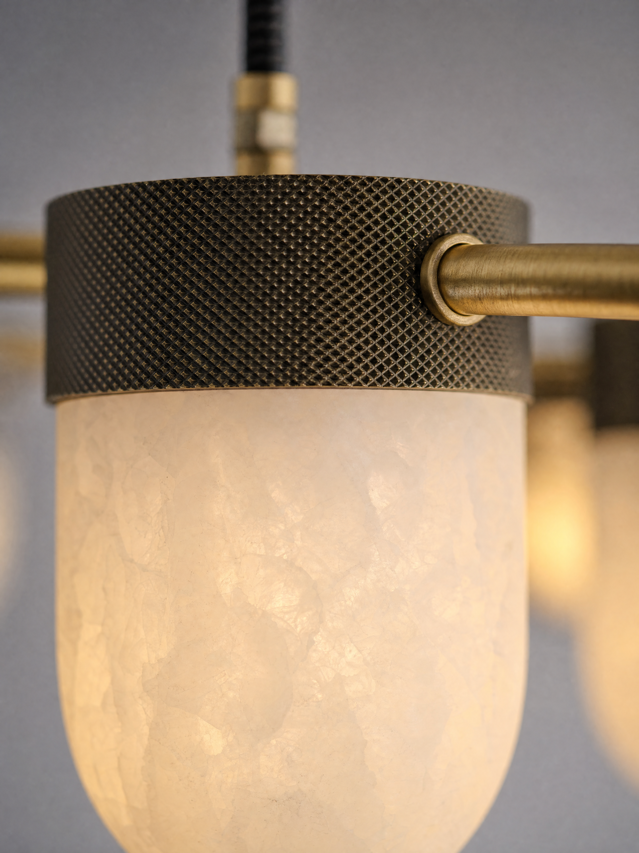 Alabaster-Ring-Kronleuchter – CORONA
