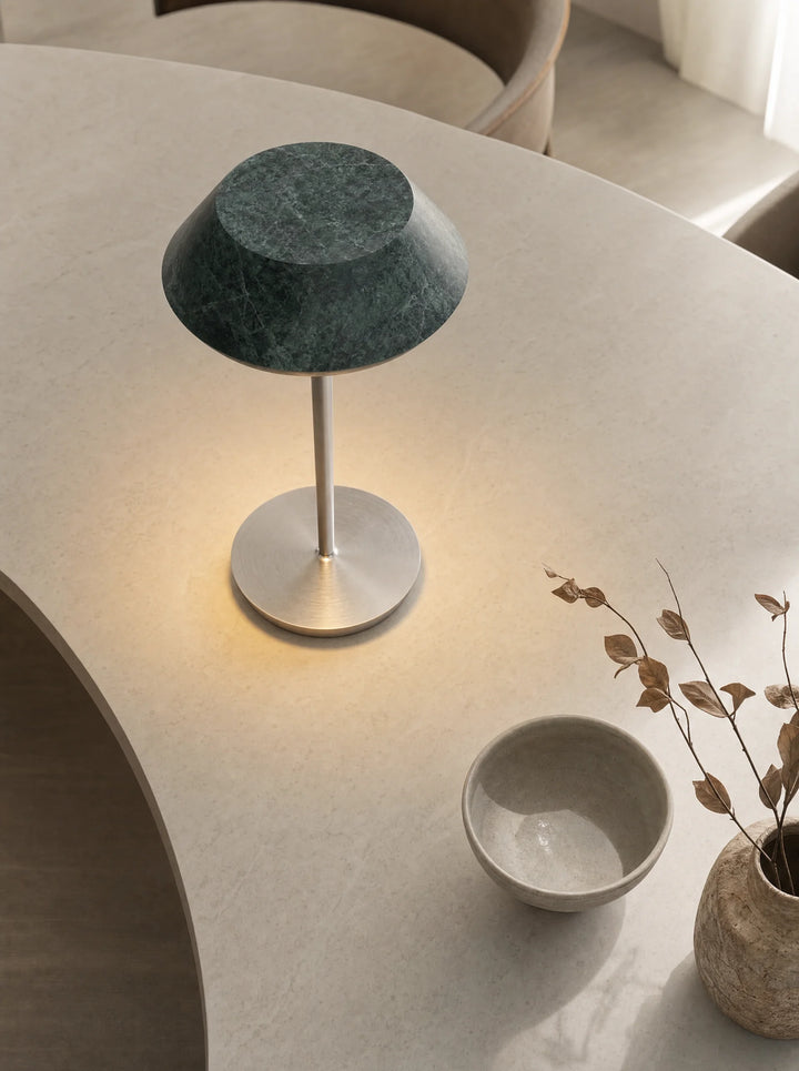 Lampe à poser rechargeable – MIRA